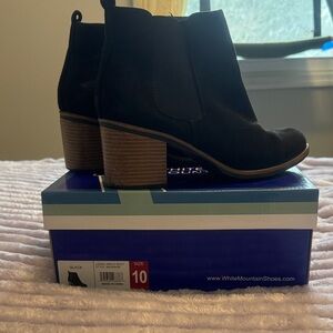 White Mountain Black Ankle Booties